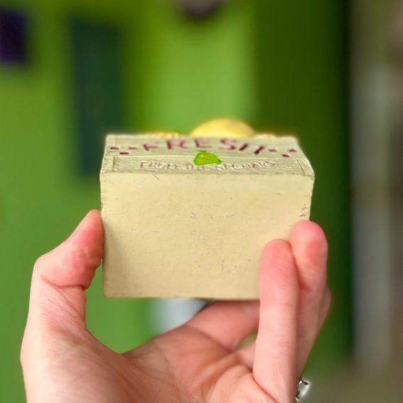 VTG Wooden Cased Farmhouse Pears Cottagecore Mini Accent Tiered Tray Farm Decor - Picture 5 of 10